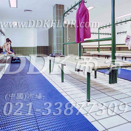 帝肯(DDK)_1900_337（浴室及更衣間地面防滑材料）浴室地毯,浴室地磚,浴室墊,浴室防滑地墊,浴室防滑地磚,浴室防滑地膠,浴室防滑墊,浴室防滑疏水磚,浴池防滑地墊,浴池防滑墊,淋浴房防滑墊,衛浴防滑墊,浴室pvc格柵地板,
