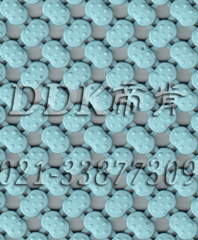 水綠色_橢圓表面_互扣式網(wǎng)孔防滑地膠（5）樣板圖片，帝肯(DDK)_8200（ODL|達(dá)喜）效果圖，工業(yè)用格柵地墊,浴室pvc格柵地板,柵格地墊,排水地墊,pvc防水地墊,塑膠透水地板,衛(wèi)生間地板隔水墊,衛(wèi)生間地墊,衛(wèi)浴防滑墊,衛(wèi)生間防水地墊,衛(wèi)生間防滑地墊,衛(wèi)生間防滑墊,衛(wèi)生間地膠,漏水地墊,漏水地膠,排水防滑墊,排水地板,疏水墊,疏水板,疏水磚,疏水防滑地墊,疏水防滑墊,耐油耐水地墊,漏水防滑墊,疏水地墊,疏水地毯,疏水地席,浴室防滑疏水磚,透水地墊,透水地板膠墊,透水防滑塑膠地墊,防水地墊,防水地毯,防水地膠墊,防水墊,防水防滑墊,防滑隔水墊,隔水地墊,隔水地板,隔水材料,泄水型地板磚,PVC拼接地墊,塑料拼接地板,拼接式防滑墊,拼接式地墊,拼裝地墊,拼裝地膠,防滑拼墊,泳池地膠,泳池防滑地墊,泳池防滑地毯,洗手間地墊,洗手間防滑地毯,洗手間防滑墊,洗浴防滑墊,洗澡間防滑墊,游泳池地墊,游泳池防滑地膠,游泳池防滑墊,游泳館防滑墊,浴池防滑地墊,浴池防滑墊,浴室防滑地墊,浴室防滑地磚,浴室防滑地膠,浴室防滑墊,浴室地墊,浴室地板,浴室地板磚,浴室地毯,浴室地磚,浴室墊,淋浴房防滑墊